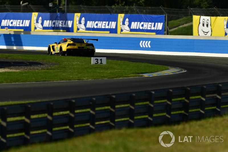 #64 Corvette Racing Chevrolet Corvette C7.R: Oliver Gavin, Tommy Milner, Marcel Fassler