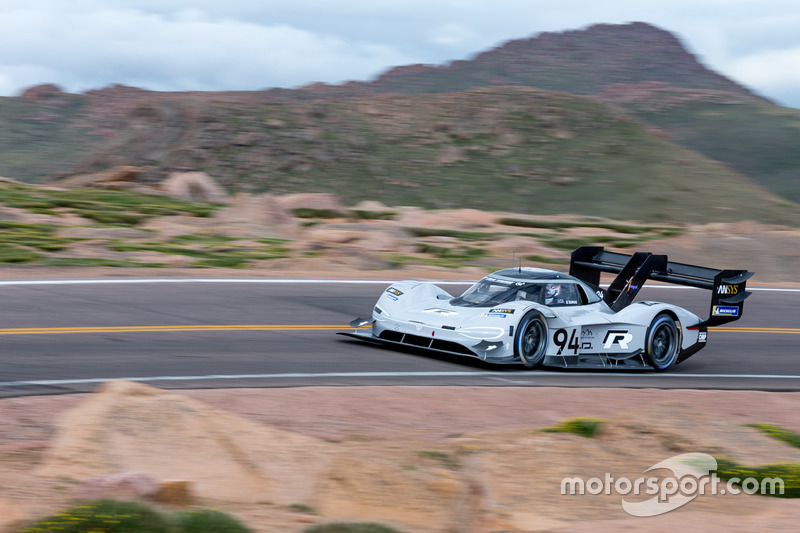 #94 Romain Dumas, Volkswagen I.D. R Pikes Peak