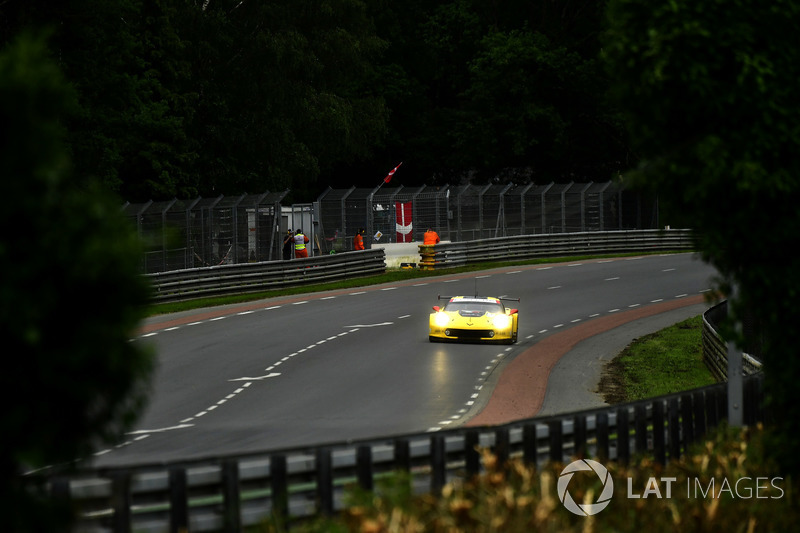 #63 Corvette Racing Chevrolet Corvette C7.R: Антонио Гарсия, Ян Магнуссен, Майк Роккенфелер