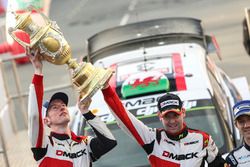 Podium : les vainqueurs Elfyn Evans, Daniel Barritt, Ford Fiesta WRC, M-Sport