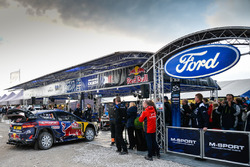 La voiture de Sébastien Ogier, Julien Ingrassia, Ford Fiesta WRC, M-Sport in service