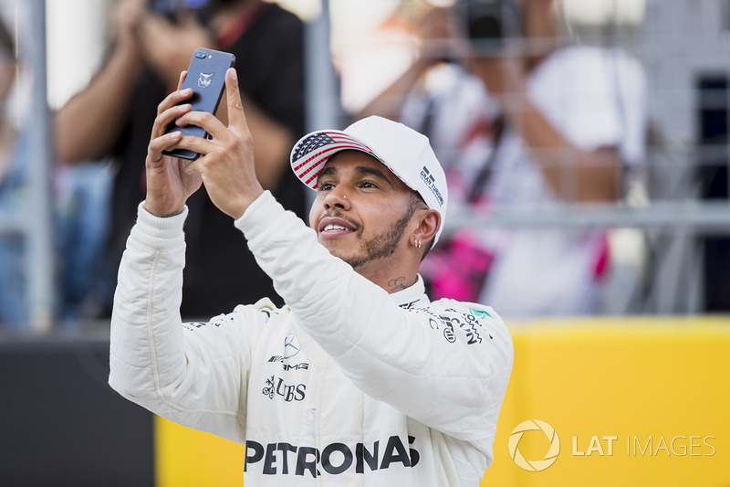 Lewis Hamilton, Mercedes AMG F1, celebra