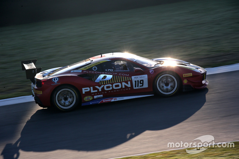 #119 Ferrari of Long Island Ferrari 488: Christopher Cagnazzi