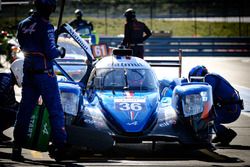 #36 Signatech Alpine A470 Gibson: Nicolas Lapierre, André Negrao, Pierre Thiriet