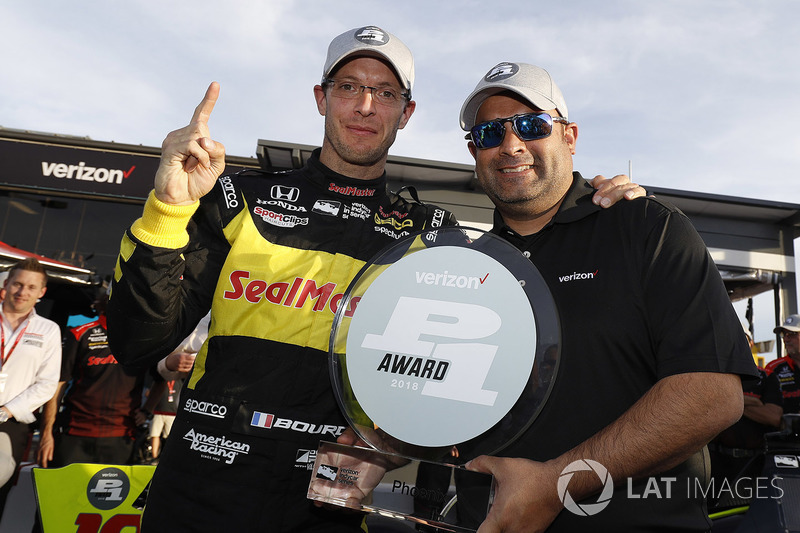 Ganador de la pole Sébastien Bourdais, Dale Coyne Racing with Vasser-Sullivan Honda