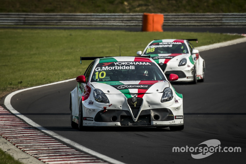 Gianni Morbidelli, Team Mulsanne Alfa Romeo Giulietta TCR