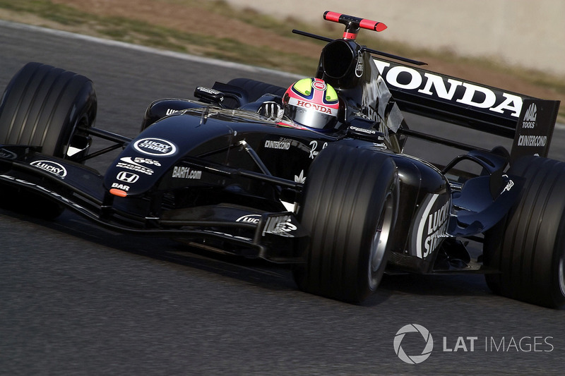 Enrique Bernoldi - de 2001 a 2003 - 28 corridas