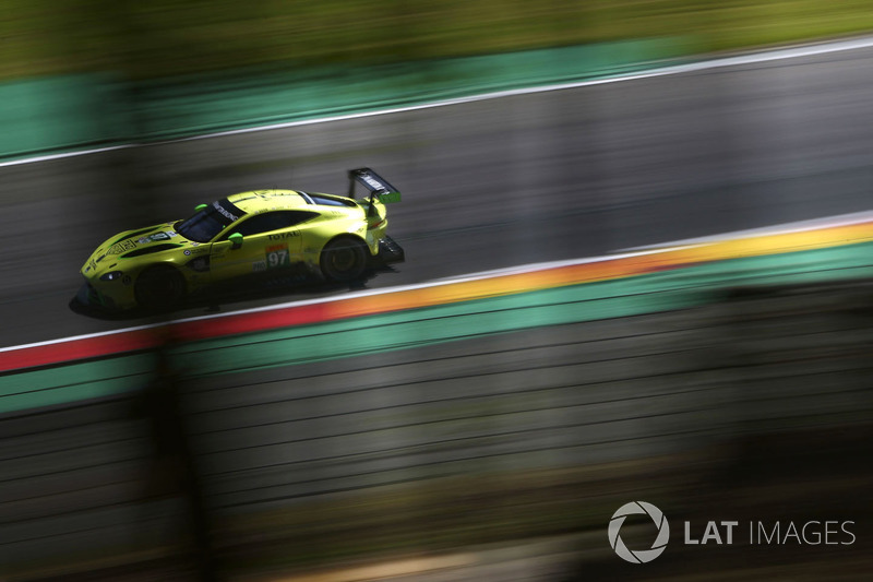 #97 Aston Martin Racing Aston Martin Vantage AMR: Alex Lynn, Maxime Martin, Jonathan Adam