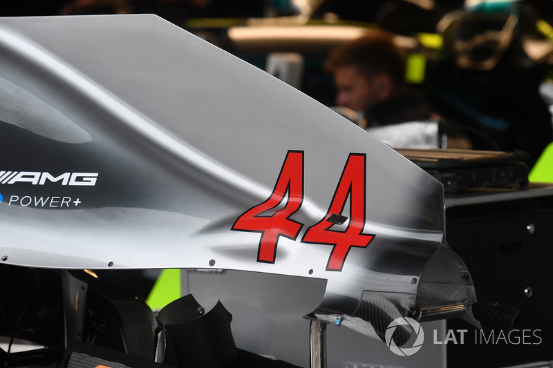 Mercedes-AMG F1 W09 karoser