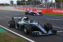 Победитель Льюис Хэмилтон, Mercedes AMG F1 W09