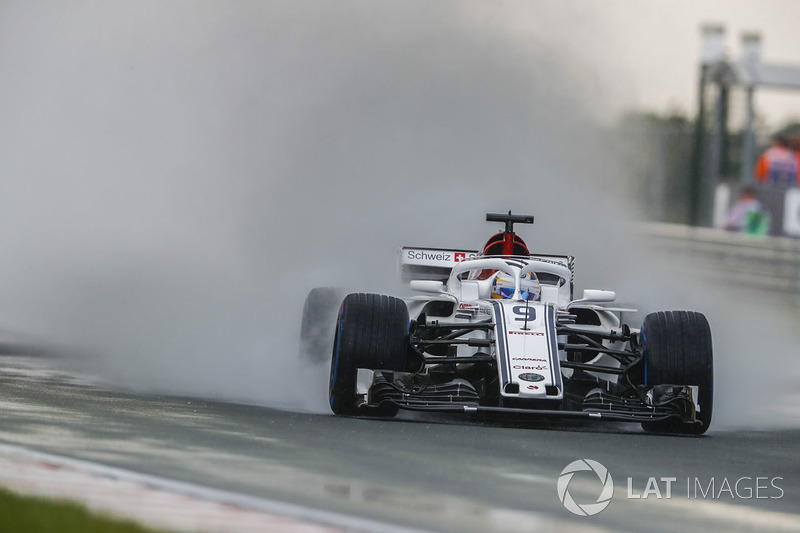 14: Marcus Ericsson, Sauber C37, 1'37.075