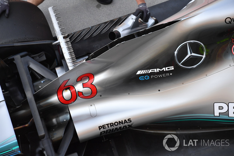 Mercedes-AMG F1 W09 motor kapağı
