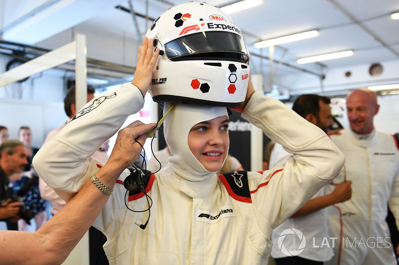 F1 Experiences coche de 2 plazas Barbara Palvin