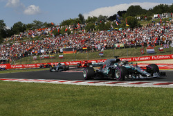 Lewis Hamilton, Mercedes-AMG F1 W09 startta lider