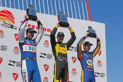 Sébastien Bourdais, Dale Coyne Racing with Vasser-Sullivan Honda, Graham Rahal, Rahal Letterman Lanigan Racing Honda, Alexander Rossi, Andretti Autosport Honda sur le podium