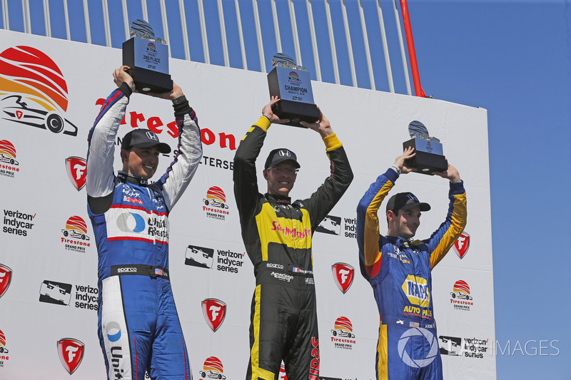Sébastien Bourdais, Dale Coyne Racing with Vasser-Sullivan Honda, Graham Rahal, Rahal Letterman Lanigan Racing Honda, Alexander Rossi, Andretti Autosport Honda celebrate on the podium