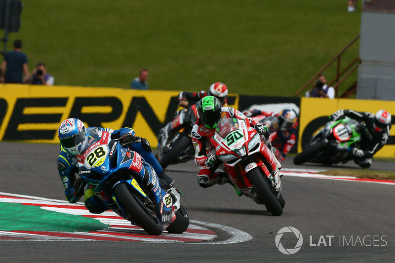 Бредлі Рей, Buildbase Suzuki, Юджин Лаверті, Milwaukee Aprilia