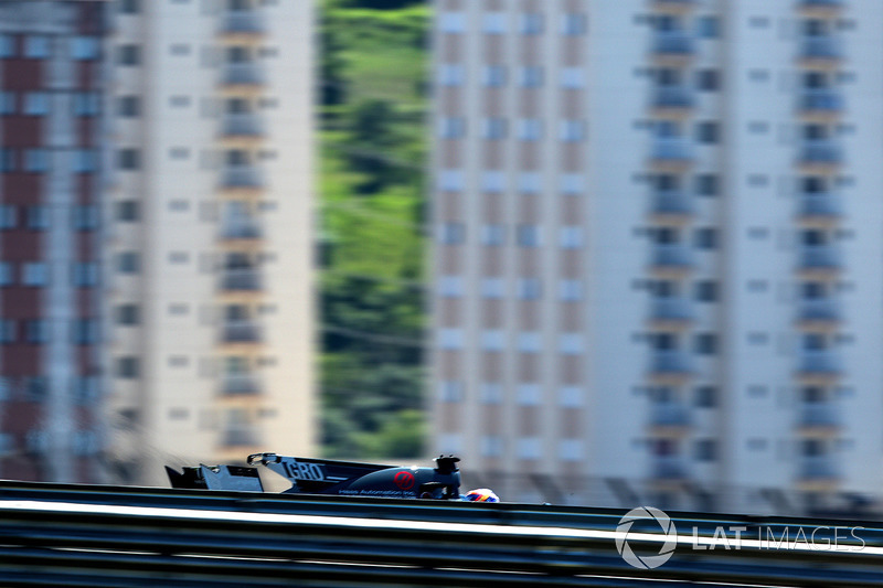 Romain Grosjean, Haas F1 Team VF-17