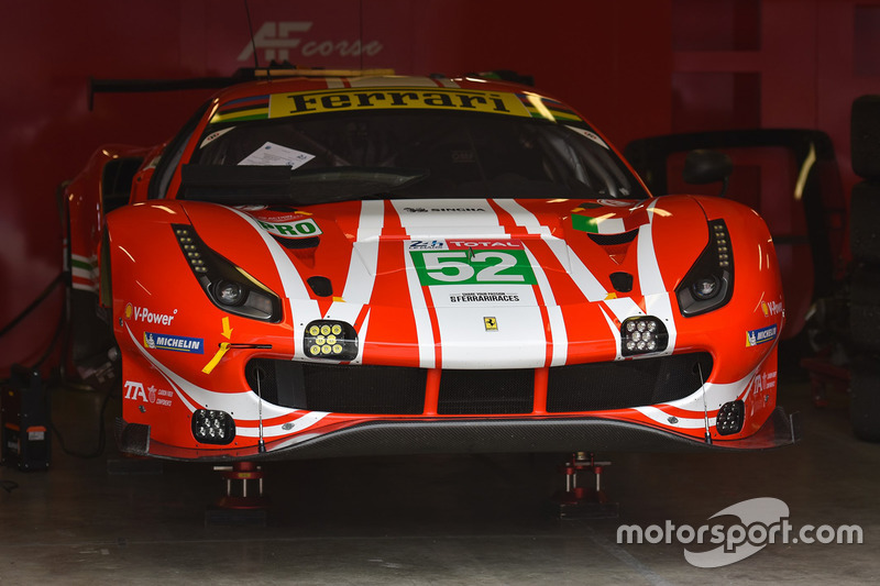 #52 AF Corse Ferrari 488 GTE EVO: Toni Vilander, Antonio Giovinazzi, Pipo Derani