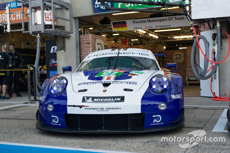 #91 Porsche GT Team Porsche 911 RSR avec une livrée spéciale