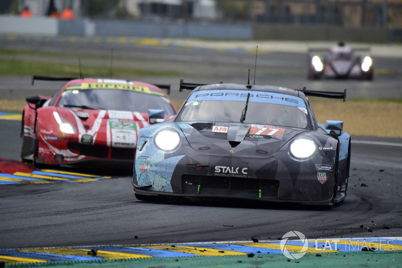 #77 Proton Competition Porsche 911 RSR: Christian Ried, Julien Andlauer, Matt Campbell