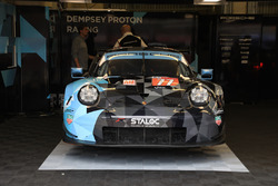 #77 Proton Competition Porsche 911 RSR