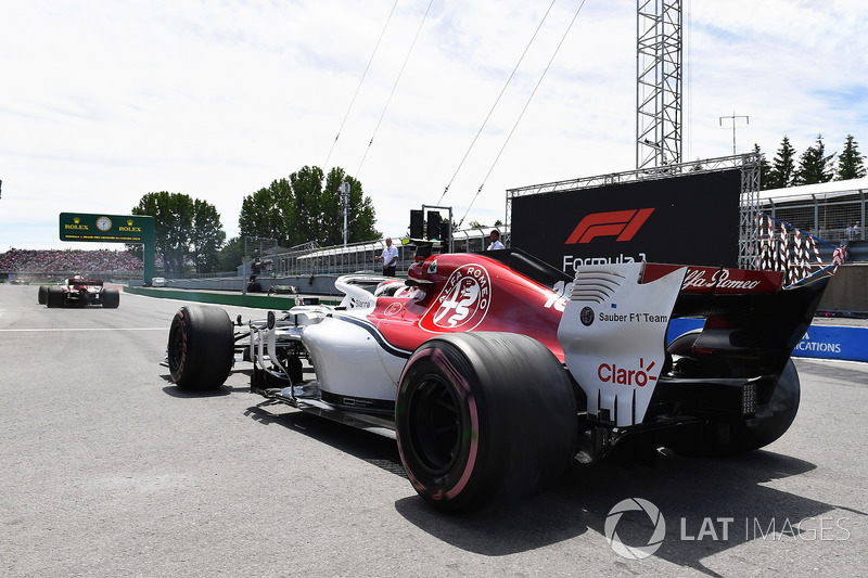 Charles Leclerc, Sauber C37 on the grid