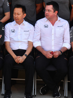 Yusuke Hasegawa, Head of Honda Motorsport and Eric Boullier, McLaren Racing Director at the McLaren Team photo
