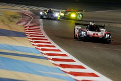 #2 Porsche Team Porsche 919 Hybrid: Timo Bernhard, Earl Bamber, Brendon Hartley