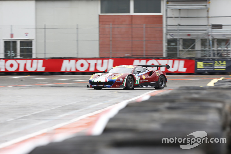 AF Corse, Ferrari 488 GTE: Davide Rigon, Alessandro Pierguidi, Migule Molina, Giancarlo Fisichella