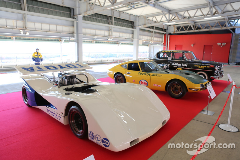 TOYOTA 7, TOYOTA2000GT