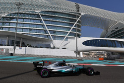 Льюис Хэмилтон, Mercedes-Benz F1 W08