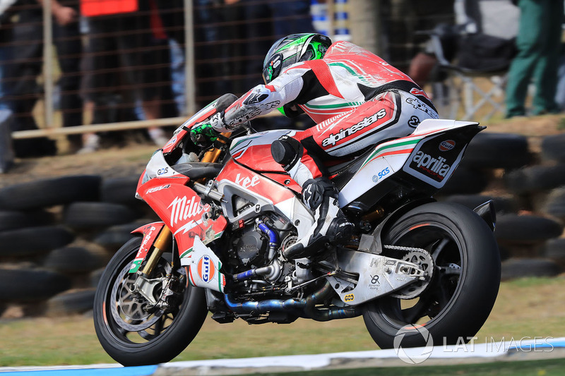 Eugene Laverty, Milwaukee Aprilia crash damage