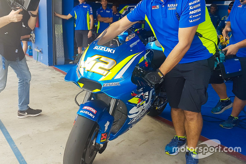 La nuova carena sulla moto di Alex Rins, Team Suzuki MotoGP