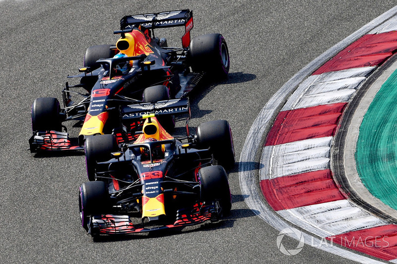 Max Verstappen, Red Bull Racing RB14 and Daniel Ricciardo, Red Bull Racing RB14