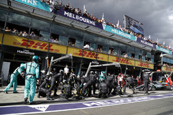 Lewis Hamilton, Mercedes AMG F1 W09, makes a pit stop