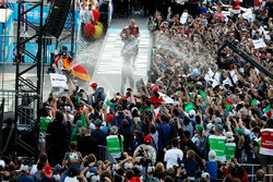 Jean-Eric Vergne, Techeetah, places 3rd, Lucas di Grassi, Audi Sport ABT Schaeffler, places 2nd, Daniel Abt, Audi Sport ABT Schaeffler, wins the Berlin ePrix