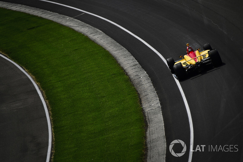 14. <img src="https://cdn-8.motorsport.com/static/img/cfp/0/0/0/200/228/s3/united_states-2.jpg" alt="" width="20" height="12" /> Райан Хантер-Рей, Andretti Autosport Honda
