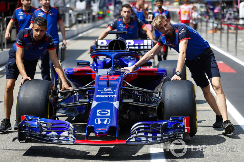 La voiture de Brendon Hartley, Toro Rosso STR13