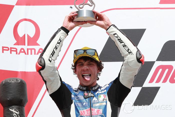 Podio: segundo clasificado Marco Bezzecchi, Prustel GP