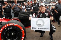 Ganador de la pole Robert Wickens, Schmidt Peterson Motorsports Honda