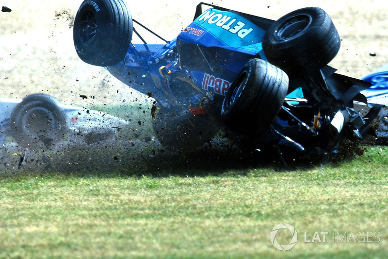 Pedro Diniz, Sauber Petronas C18, crash