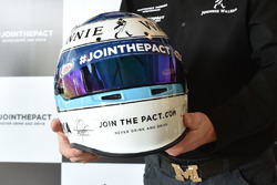 Mika Hakkinen helmet