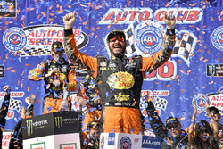1. Martin Truex Jr., Furniture Row Racing, Toyota Camry Bass Pro Shops/5-hour ENERGY