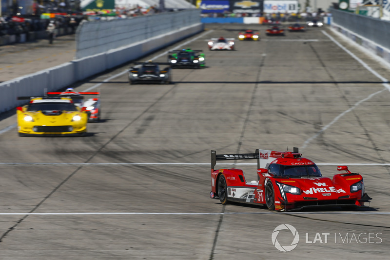#31 Action Express Racing Cadillac DPi, P: Eric Curran, Mike Conway, Felipe Nasr