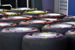 Pirelli tyres