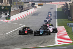Александр Элбон, DAMS, и Джордж Расселл, ART Grand Prix