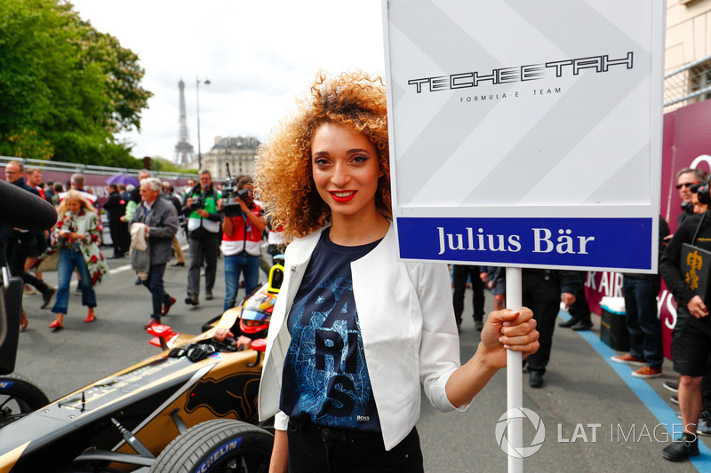 Grid Girl per Jean-Eric Vergne, Techeetah