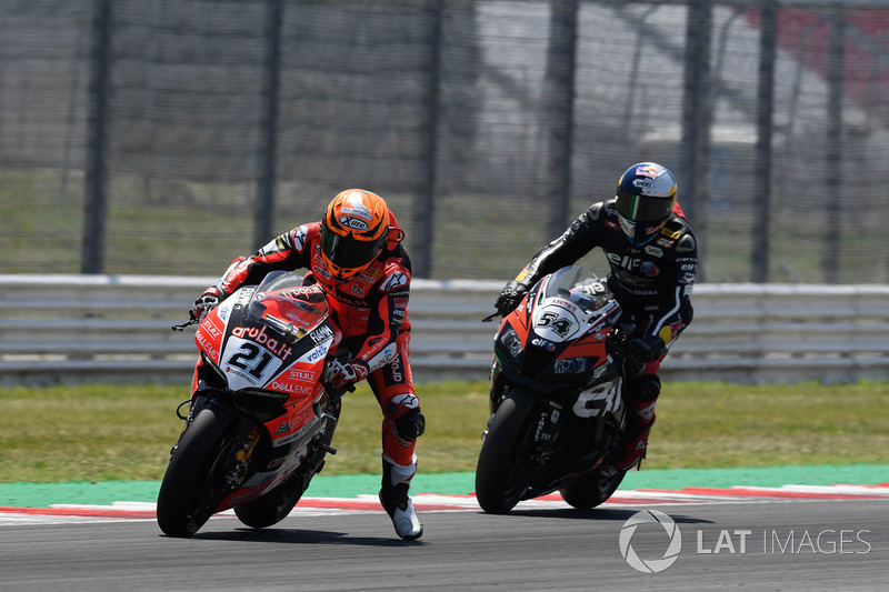 Michael Ruben Rinaldi, Aruba.it Racing-Ducati SBK Team, Toprak Razgatlioglu, Kawasaki Puccetti Racing