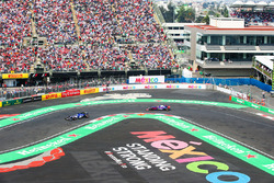 Marcus Ericsson, Sauber C36, Pierre Gasly, Scuderia Toro Rosso STR12